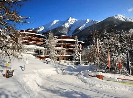 Hotel Alpenkoenig Tirol-3